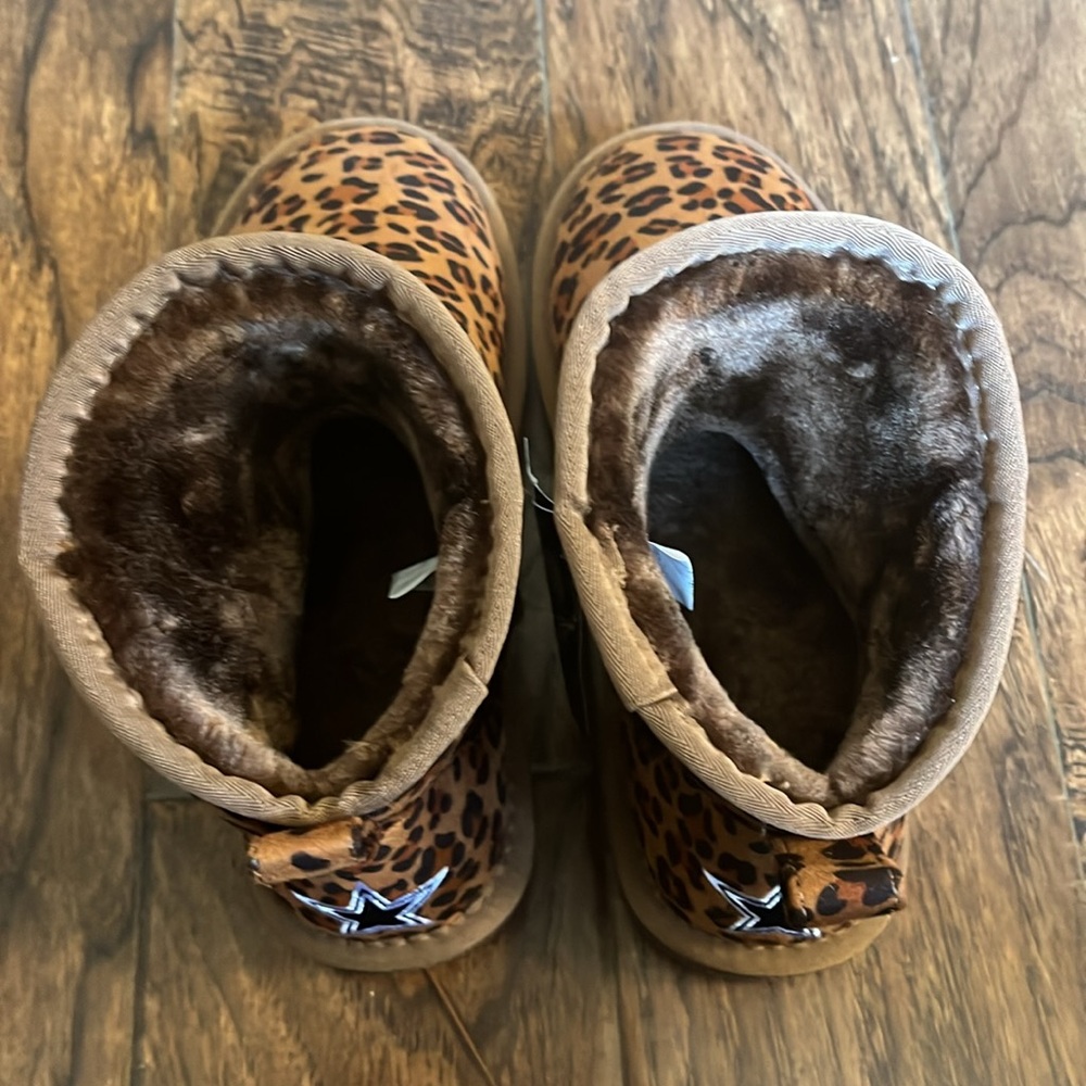 NWT!! NFL Dallas Cowboys leopard boots, size women’s 6 - Picture 11 of 11
